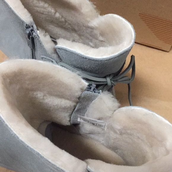 NWB UGG SHAZI SHORT WILD DOVE DAMAGE Koolaburra HI boot shoe water resistant - Picture 3 of 8